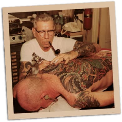 sailor-jerry-tattooing-back