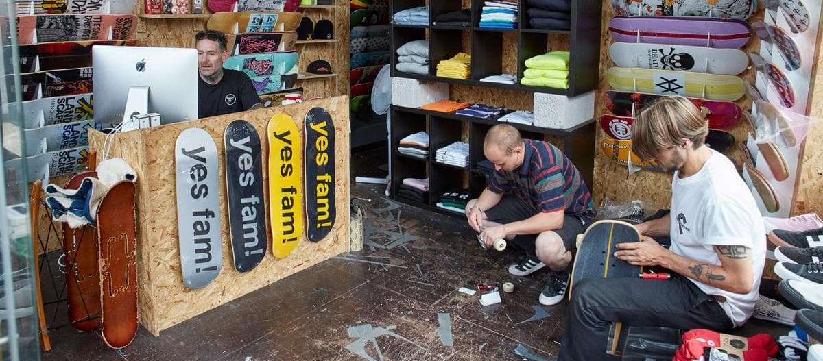 Sailor Jerry Presents Steen Jones X Three Amigos